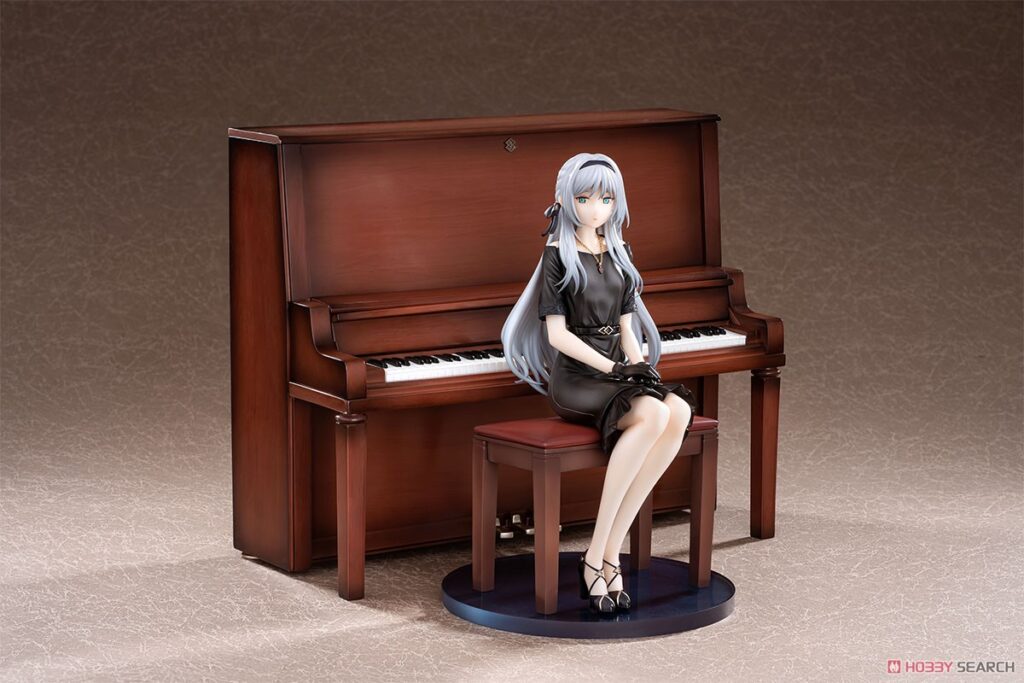 ドールズフロントライン 1/7 AN94 狼とフーガ Ver. 完成品フィギュア[ホビーマックス]ドールズフロントラインオーケストラコンサート『人形×彼岸花』のメインビジュアル、ピアノ椅子に座っているAN94が1/7スケールフィギュアとして登場！