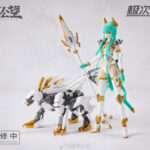 将魂姫 TKB-01 楊ゼン＆哮天犬(白) 1/10 プラモデル[MS GENERAL]メカ娘「楊ゼン(ようぜん)」と相棒の「哮天犬(こうてんけん)」が登場！ 戦闘支援メカの哮天犬が分解して武器やアーマーになって楊ゼンに装着可能！